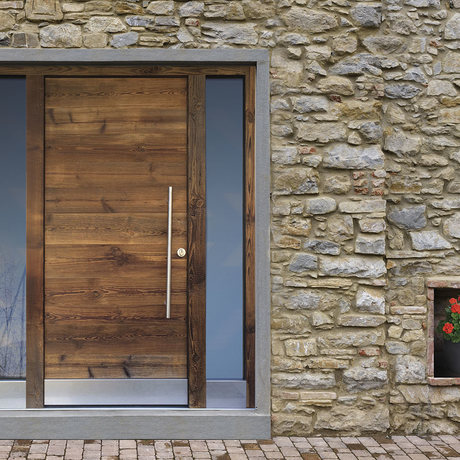 Rubner Altholz-Haustüren - Vergangenes für die Zukunft bewahren und zu einizigartigen Türen verarbeiten